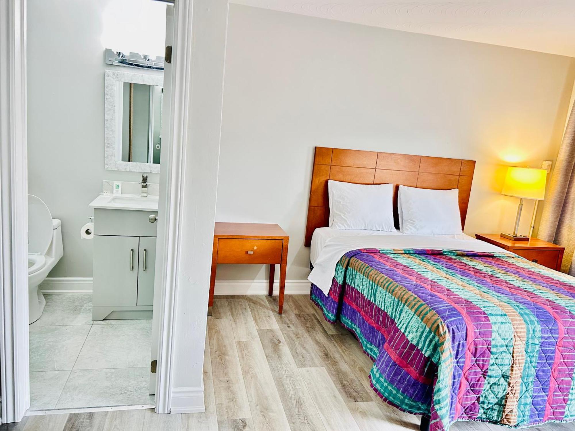 Brant Inn Брантфорд Екстериор снимка